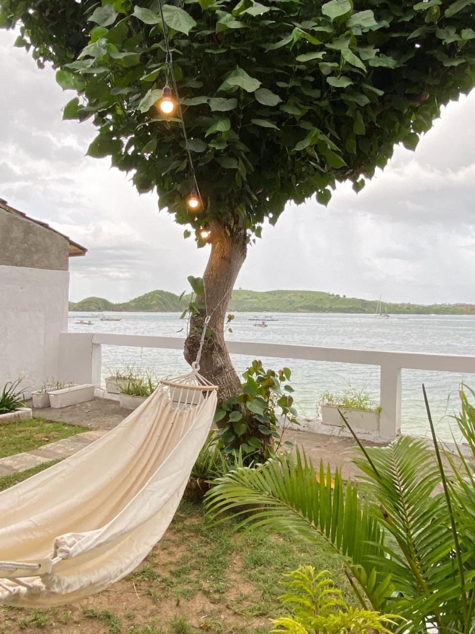 Surf Shack Grupuk Hotel Bumbang Ngoại thất bức ảnh